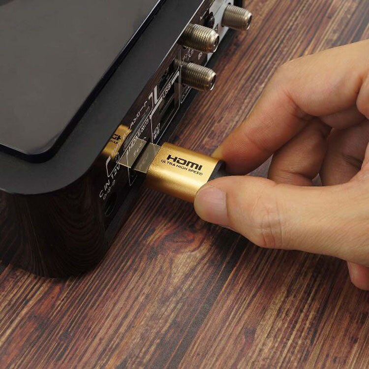 8K/60p4K/120pメタルヘッドUHD対応48G対応テレビPS5XboxV2.1対応ウルトラハイスピードウルトラハイスピードHDMIケーブル1.5mゴールド/黒ホーリック