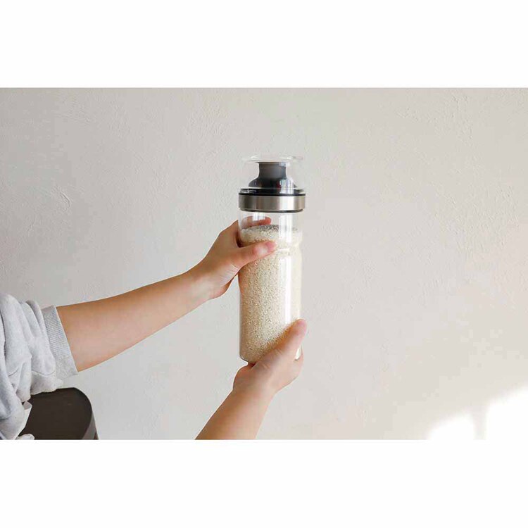 シービージャパン 冷蔵庫に入れられる密閉米びつボトル 1kg 【プラザセレクト】