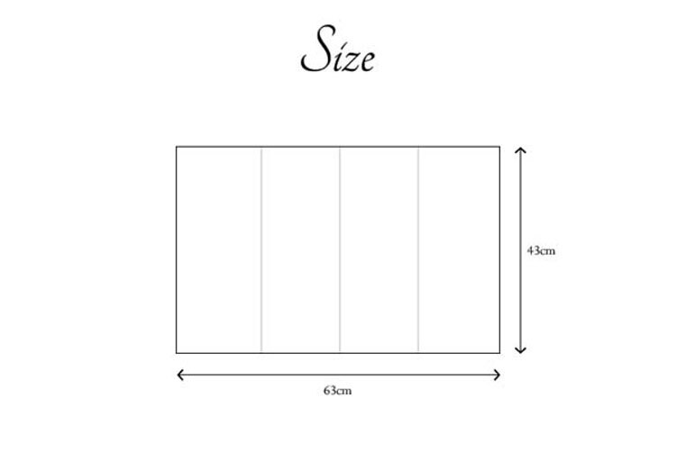 裏面にはズレ防止の固定用強化ゴムバンドを使用