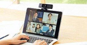 �E�F�u�J����