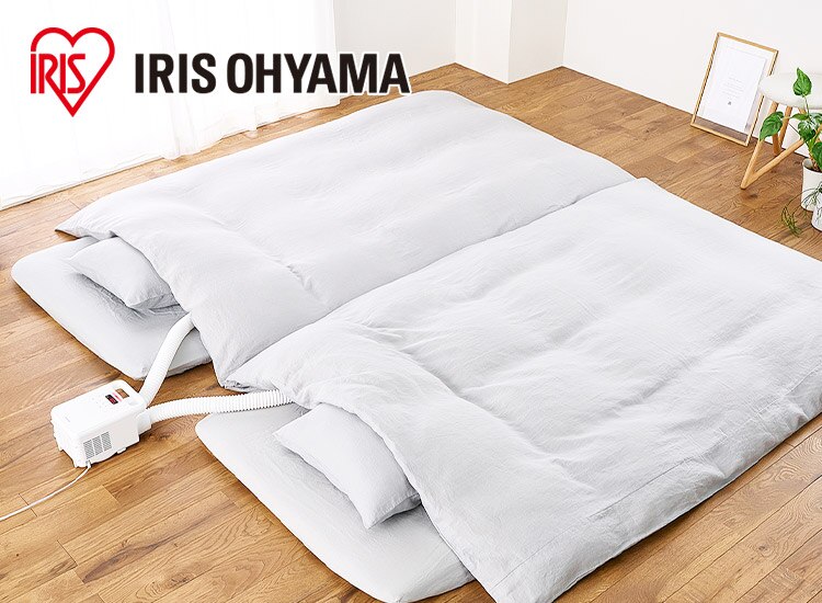 カラリエ ふとん乾燥機 ツインノズル くつ乾燥対応 アロマケース付 KFK-202R-W ホワイト2