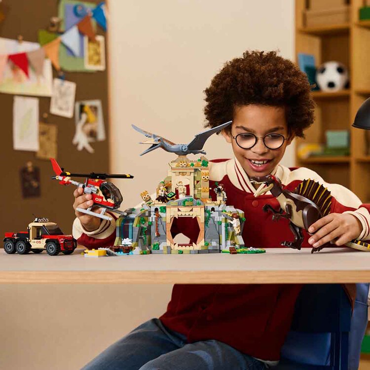 JURASSIC WORLD スピノサウルスとケツァルコアトルス 上空ミッション 76976 【プラザセレクト】